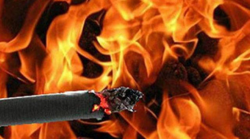 В Камышине из горящего дома было эвакуировано 15 человек