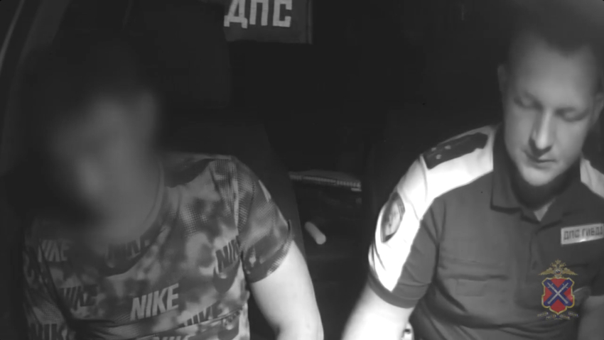 «Я и так пьяный!»: зумер разоткровенничался перед полицией под Волгоградом