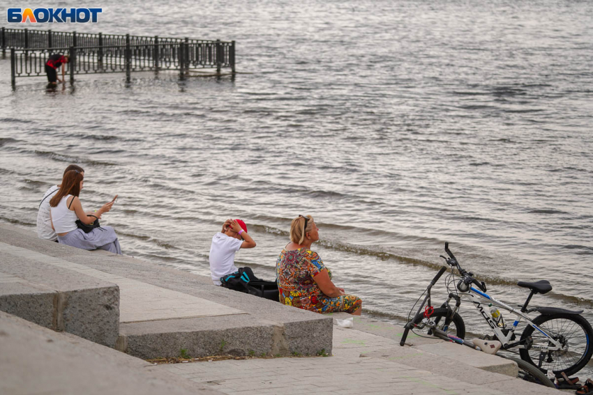 Грозовой фронт накроет Волгоград: погода от синоптиков на 12 августа