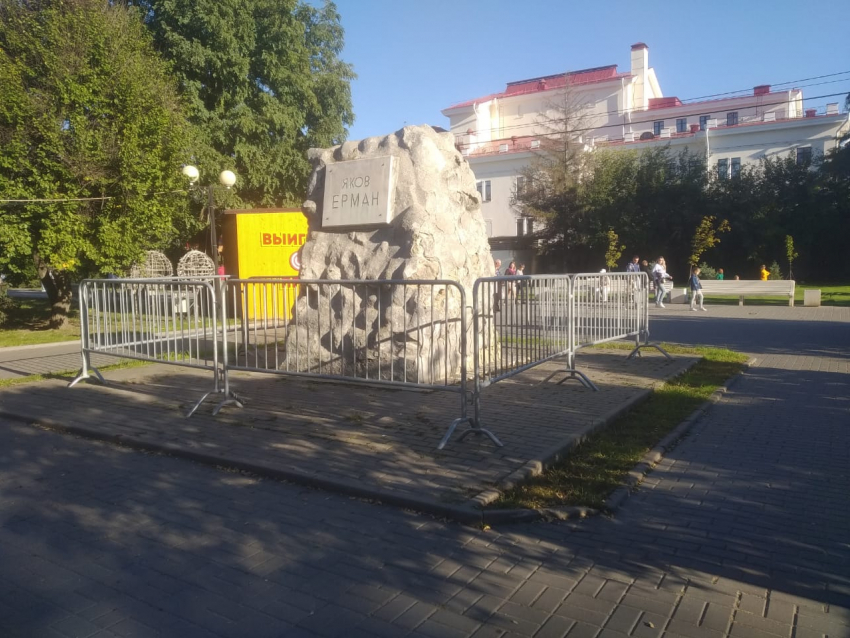 Бывший депутат назвал позором на всю страну ситуацию с памятником в Волгограде