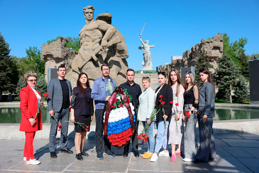  Солдатскими привалами и торжественными митингами отметили на «Красном октябре» 80-летие Победы