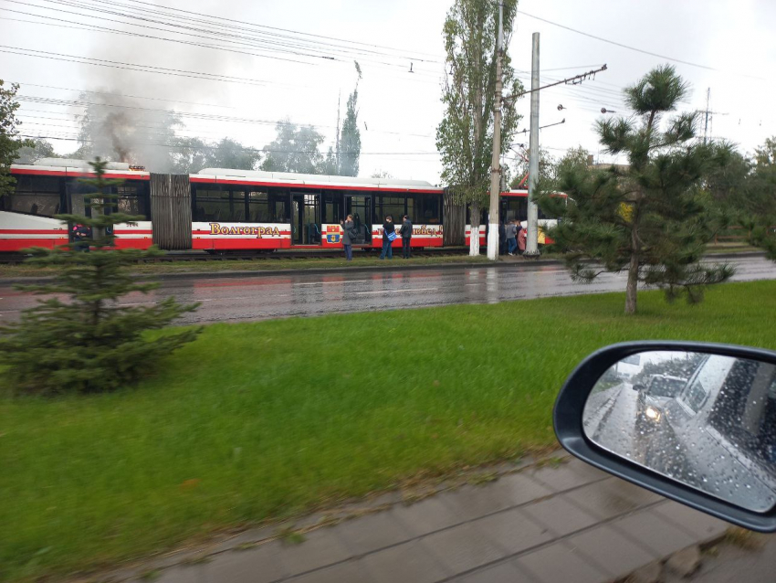В Волгограде задымился скоростной трамвай 