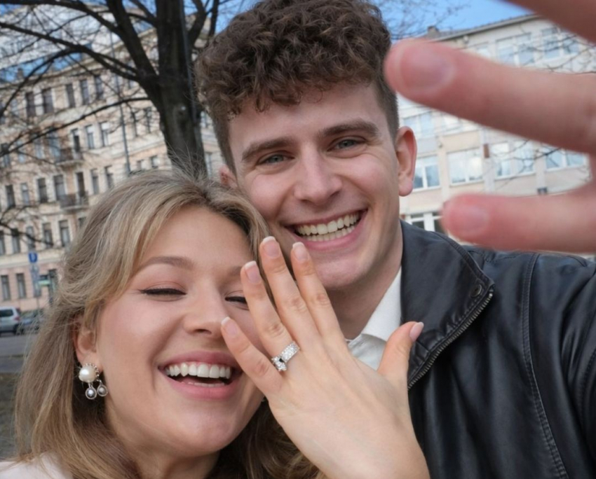 Блогер-миллионник Аня Покров вышла замуж за Артура Бабича: оба визжат от восторга