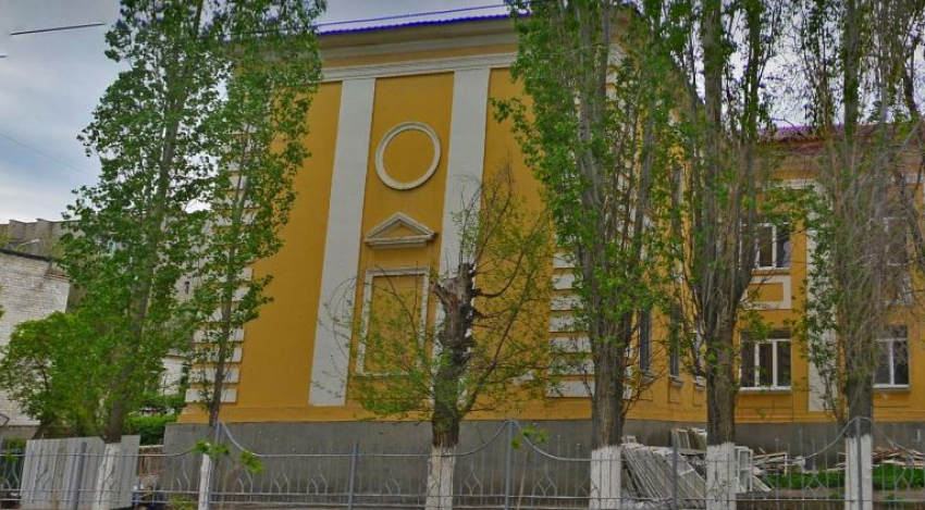 Видео с пощечиной в волгоградской школе проверяет ПДН