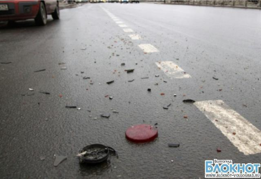 На трассе Волгоград-Москва водитель сбил насмерть пешехода