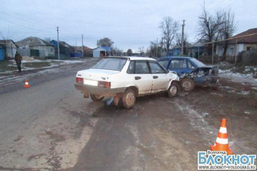 В Волгоградской области в ДТП пострадал трехлетний ребенок