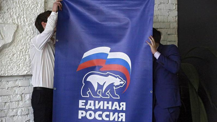 Единороссов обвинили в использовании «грязных технологий» на выборах в Волгограде