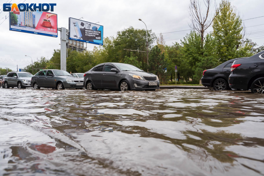 Мощный грозовой фронт c градом накроет Волгоград и область 26 апреля