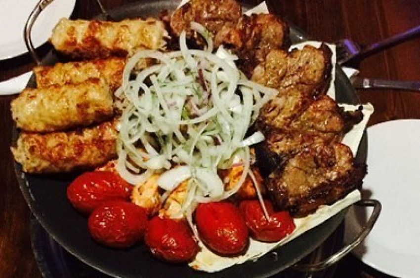 Где вкусно поесть в Волгограде? Заходи в справочник!