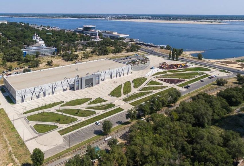 Площадка для стритбола и скейт-парк: 142 млн рублей потратят на благоустройство поймы Царицы 