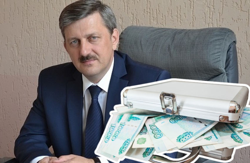 Мэр Волгограда Владимир Марченко с супругой заработал за год более 5,6 млн рублей