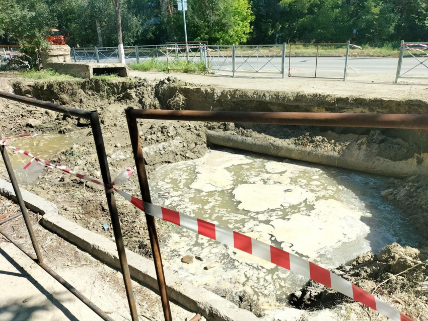 Волгоградцы пятые сутки выживают без горячей воды