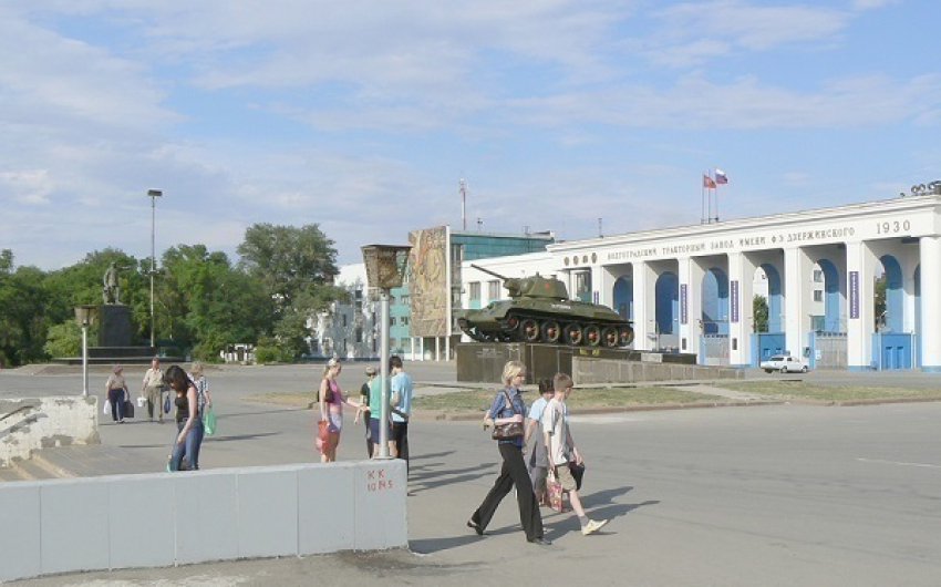 В Волгограде на площади Дзержинского перекроют движение