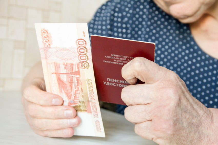 Пенсионеры Волгограда получат по 5 тысяч рублей с 13 по 28 января