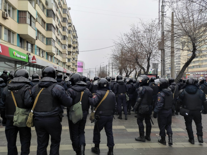 Несанкционированная акция в центре Волгограда закончилась