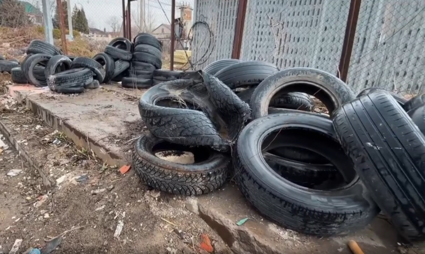 Не мусор, а яд: что вы оставляете у контейнеров?!