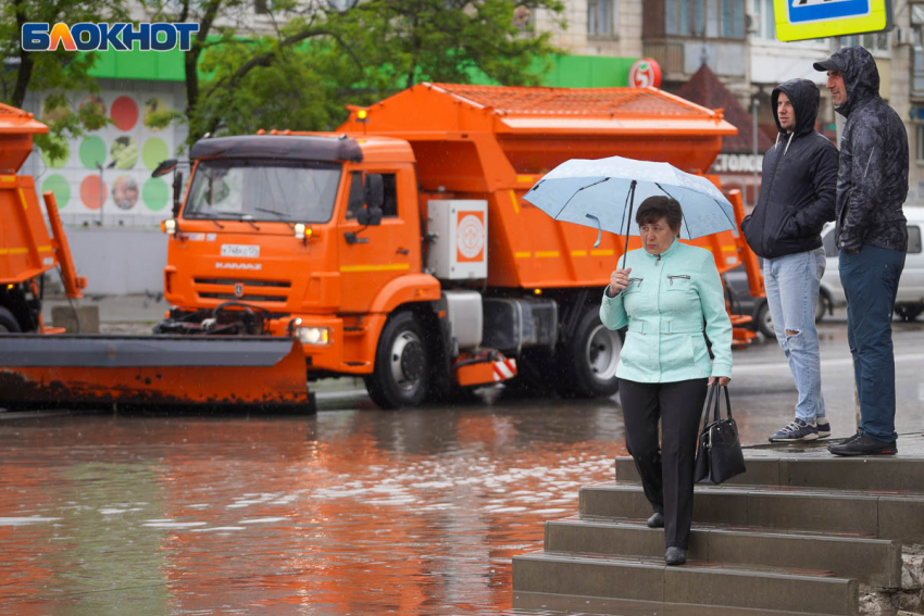 Волгоградские энергетики ввели режим повышенной готовности из-за ураганов