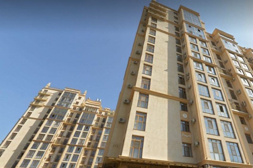 Элитный ЖК загорелся в центре Волгограда 