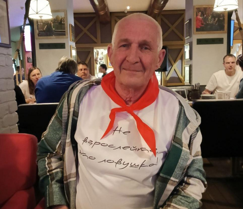 Главный защитник волгоградских памятников Валерий Котельников отмечает 65-летие 