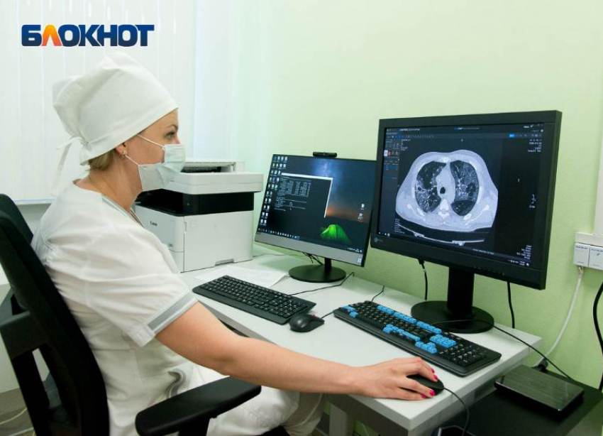 Медсестре педиатра в Волгограде предлагают заработать до 50 тысяч рублей