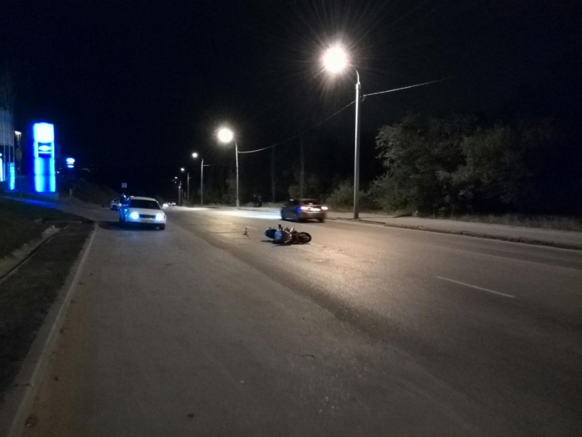 В Волгограде сотрудница Думы на мотоцикле сбила 53-летнюю женщину