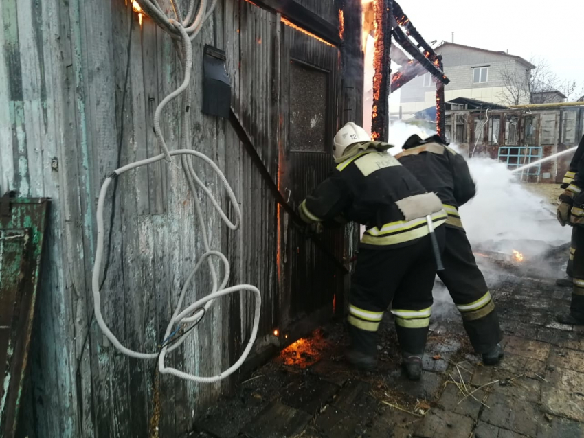 В Волгограде в сгоревшем доме нашли тело человека