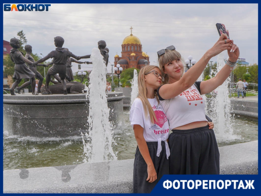 Привокзальную площадь в Волгограде превратили в сквер с пальмами