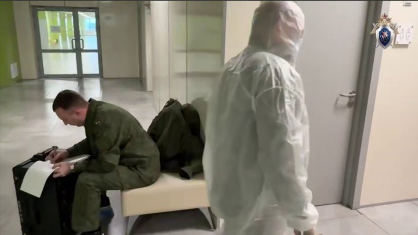 Снимал резню на видео, сделал селфи с убитым ребенком: кто виноват в нападении 15-летнего на школу в Одинцово