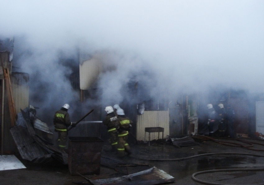 В Волгограде пожар на заводе «Красный Октябрь"