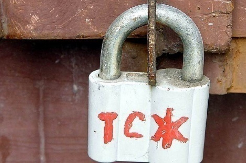 Председателя ТСЖ задержали в Волгограде за долги в 4 млн рублей