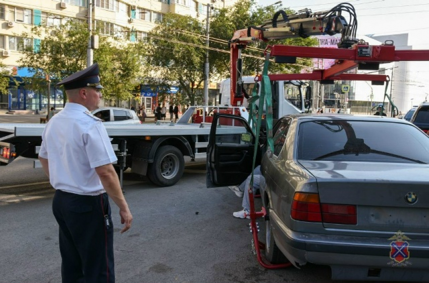 Беспощадная охота на неадекватов и лихачей за рулем началась в Волгограде