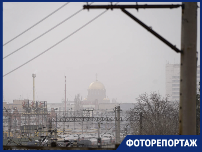 Мартовская гроза впервые за 10 лет прогремела в Волгограде посреди пыльной бури