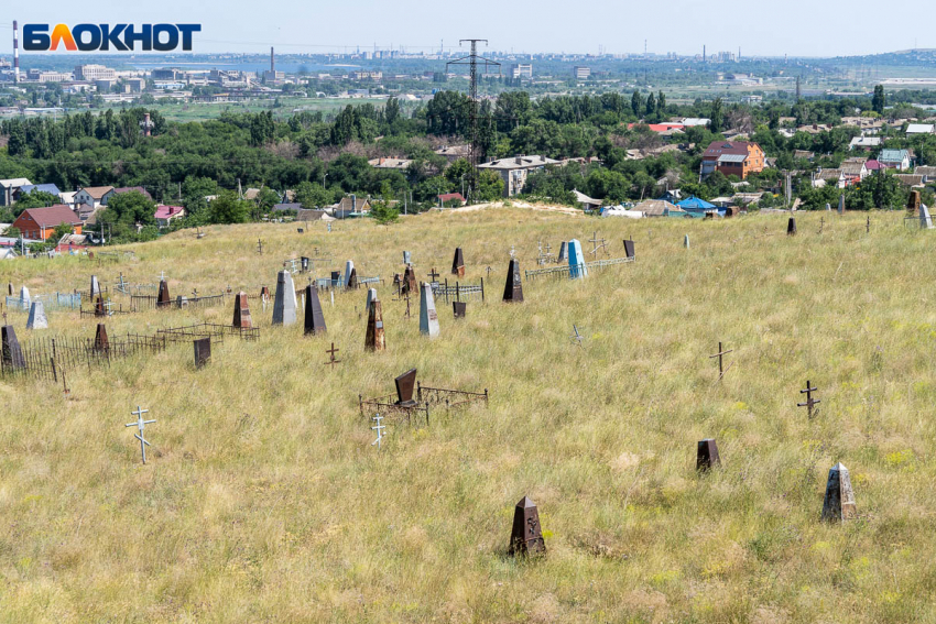 Воинское кладбище и новый крематорий откроют в Волгограде