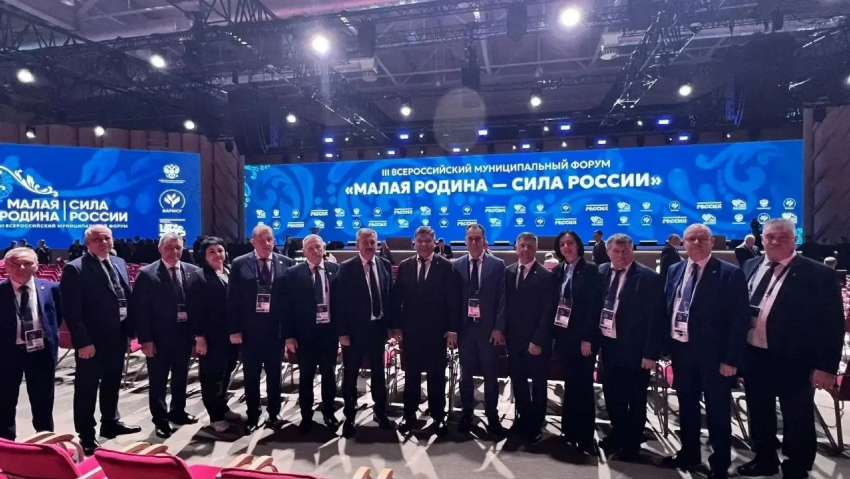 Цвет волгоградской политики отправили в Москву по важному поводу