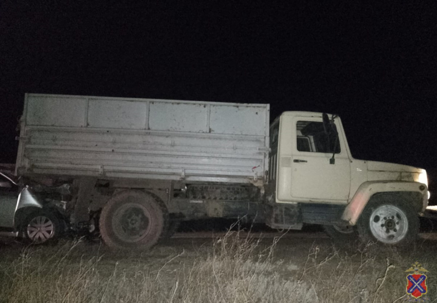 Два человека погибли в ДТП под Волгоградом