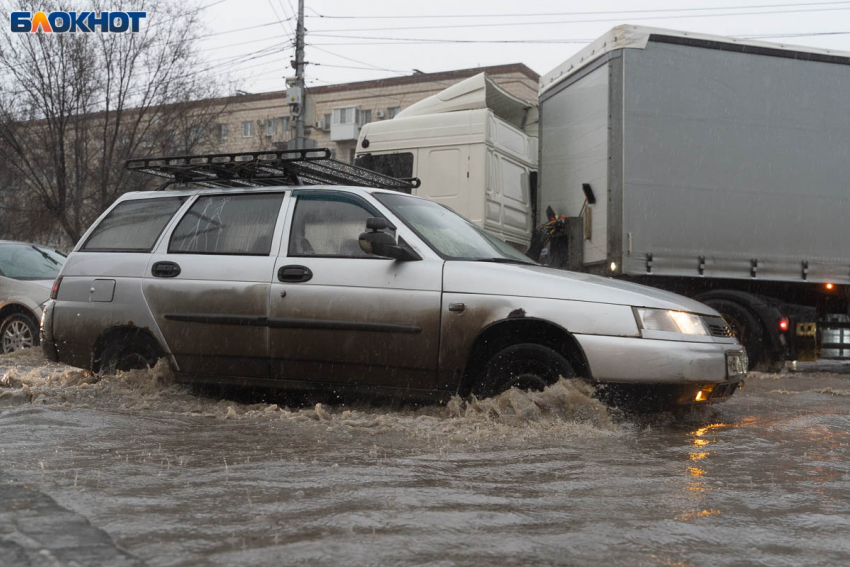 Почти 70 мм дождя обрушится на Волгоград: шок-прогноз от синоптиков