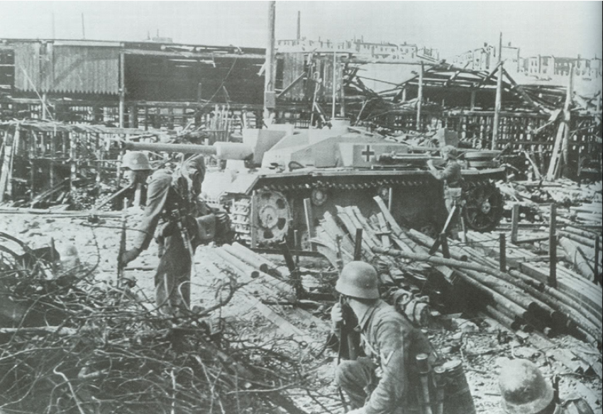 27 сентября 1942 года – в поселок Красный Октябрь ворвались 80 немецких танков
