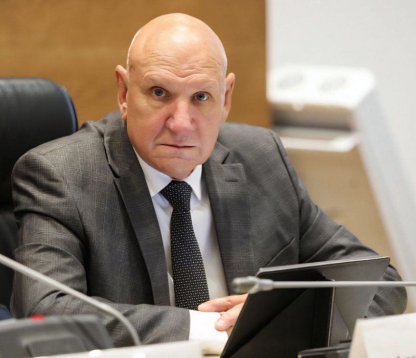 Волгоградский профессор объяснил, почему и сейчас нужно праздновать 7 ноября