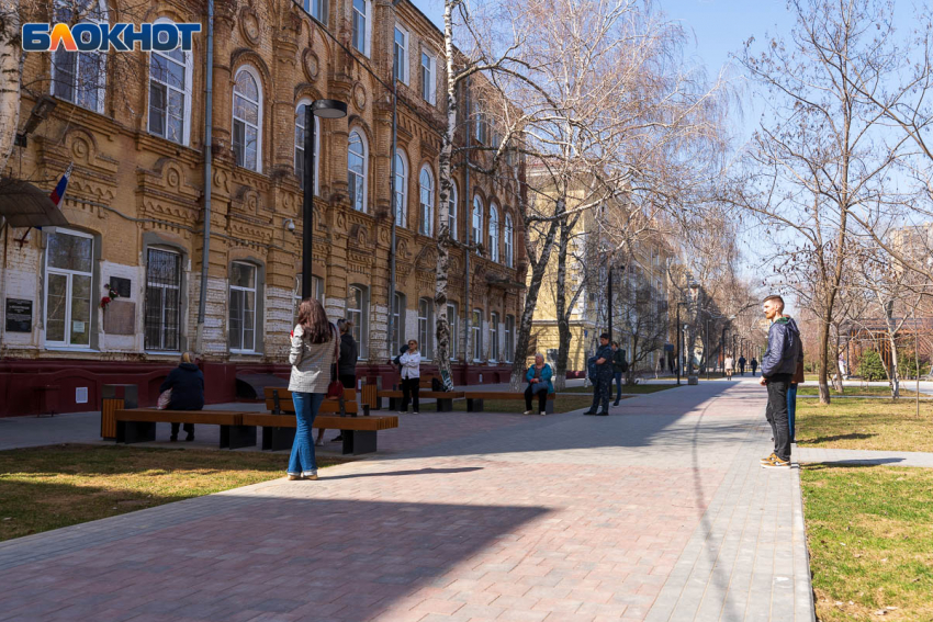 В Волгоград на время вернулась полноценная весна