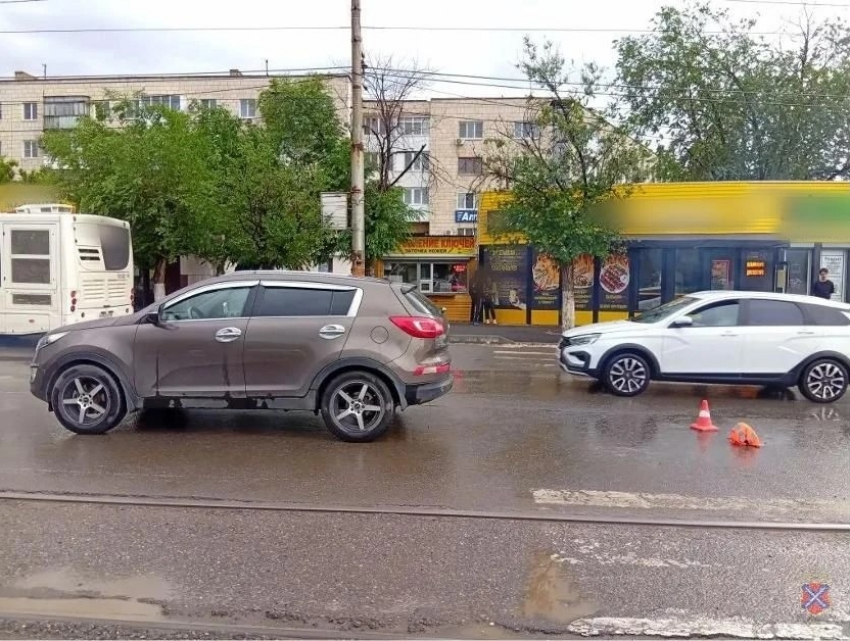 Троих детей сбили в Волгограде в день Последнего звонка