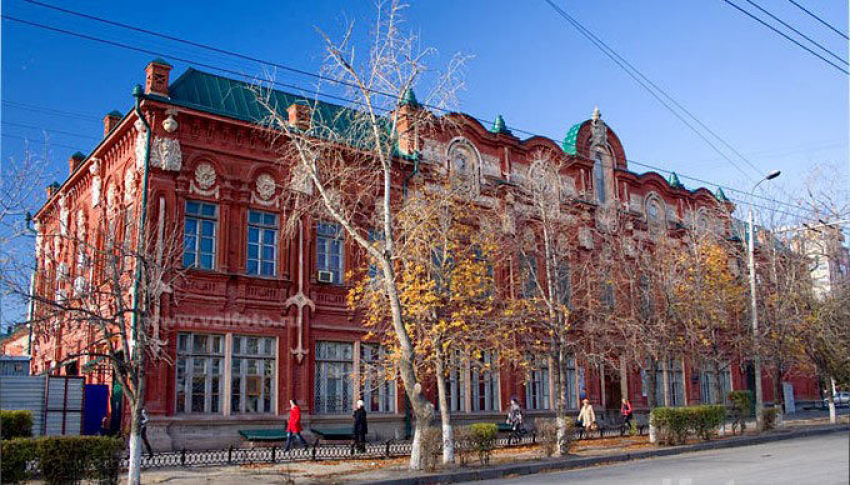 «Казачий театр» Волгограда ушел на карантин в связи с коронавирусом