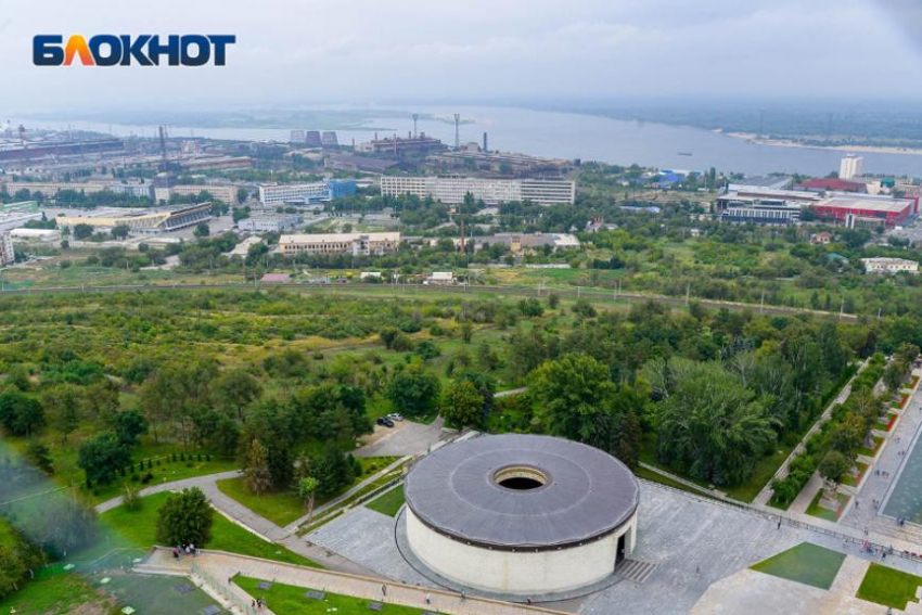 Волгоград на 3-м месте популярных городов для путешествий в День Победы