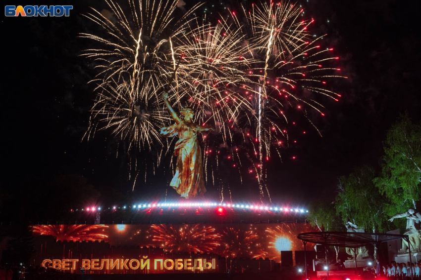 Пробирающая до мурашек акция на Мамаевом кургане вышла в финал Международной премии