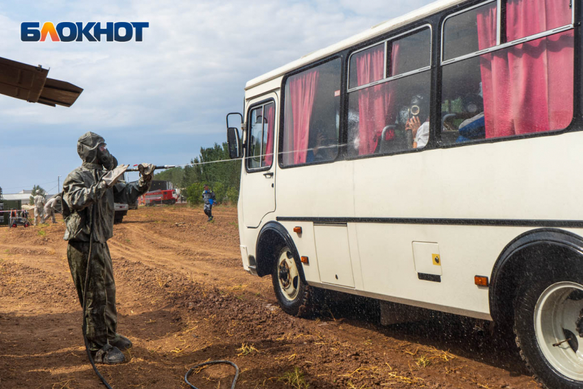 Под Волгоград свезли новобранцев для обучения ночному бою