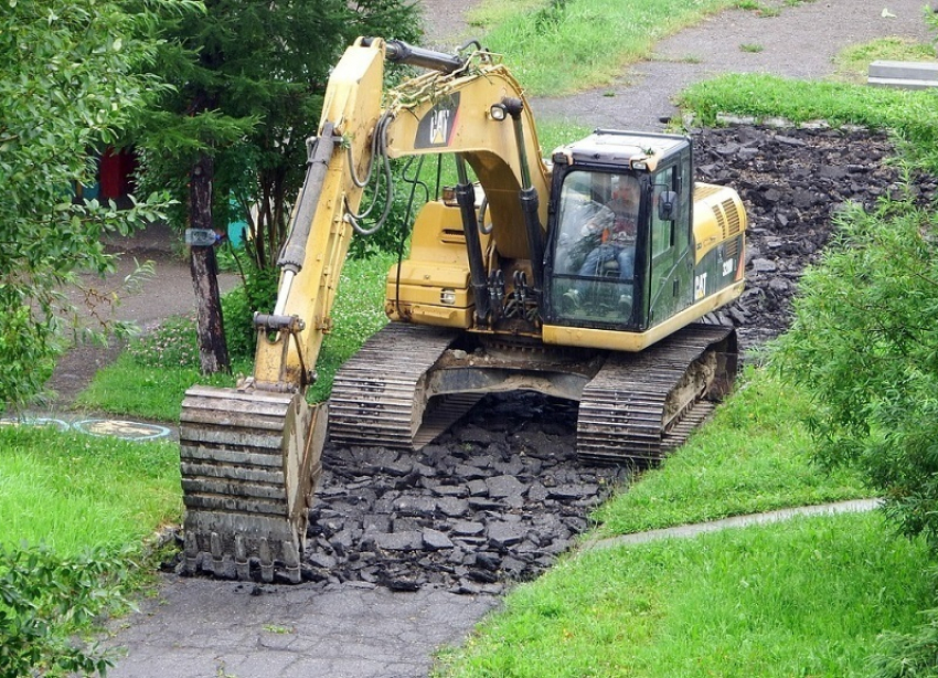 8 млн рублей потратит администрация на ремонт трех дорог в Волгоградской области 