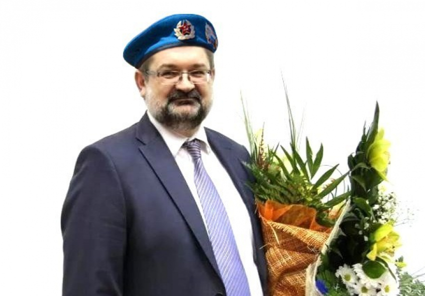 Ректор Волгоградского госуниверситета уехал в Таджикистан