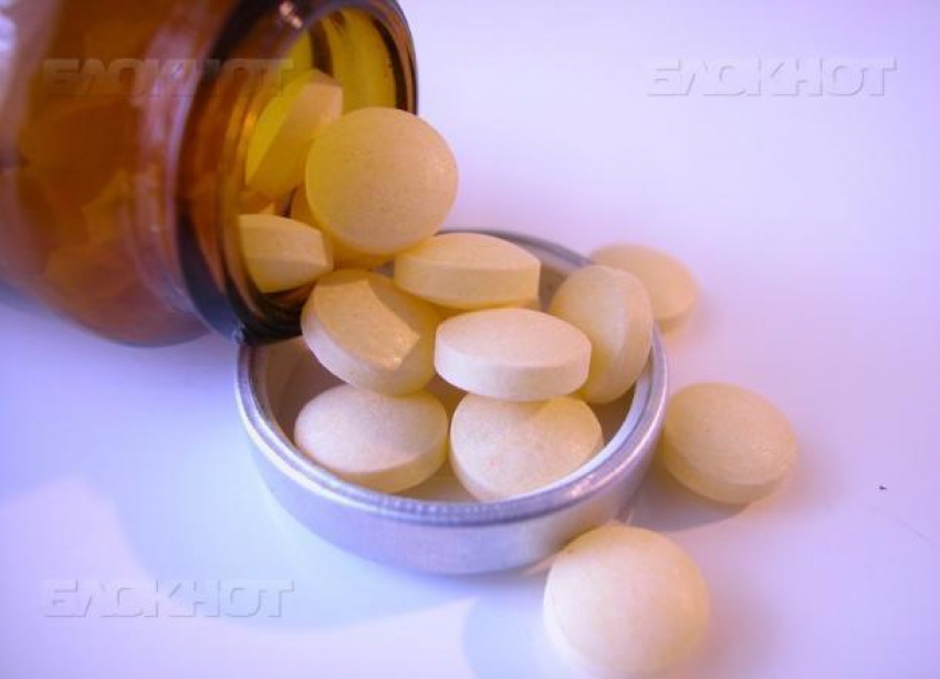 На посту под Волгоградом у астраханца изъяли бутылку с амфетамином