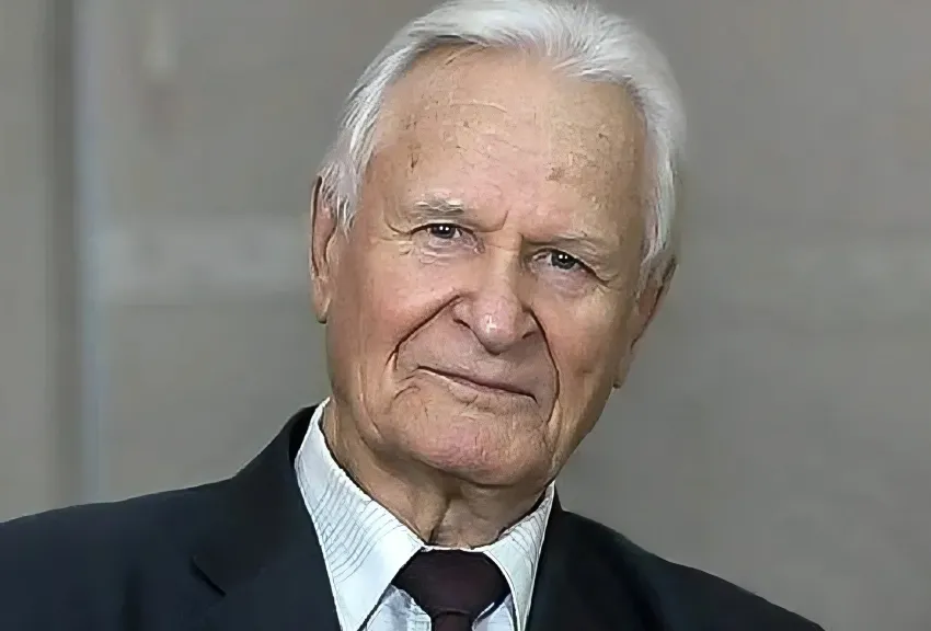 Помог сотням тысяч людей: экс-помощника губернатора проводят в последний путь под Волгоградом