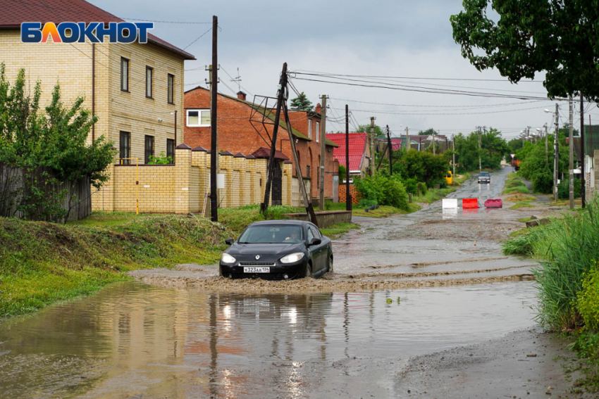 Гроза с дождем и сильный ветер ожидаются 4 сентября в Волгограде