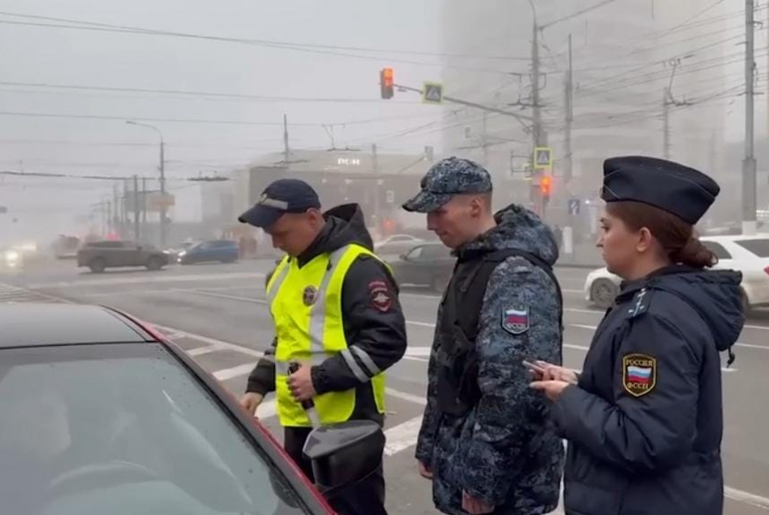 Массовая облава на водителей началась на дорогах Волгограда